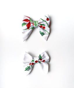 "Esther" Small Embroidered Bow
