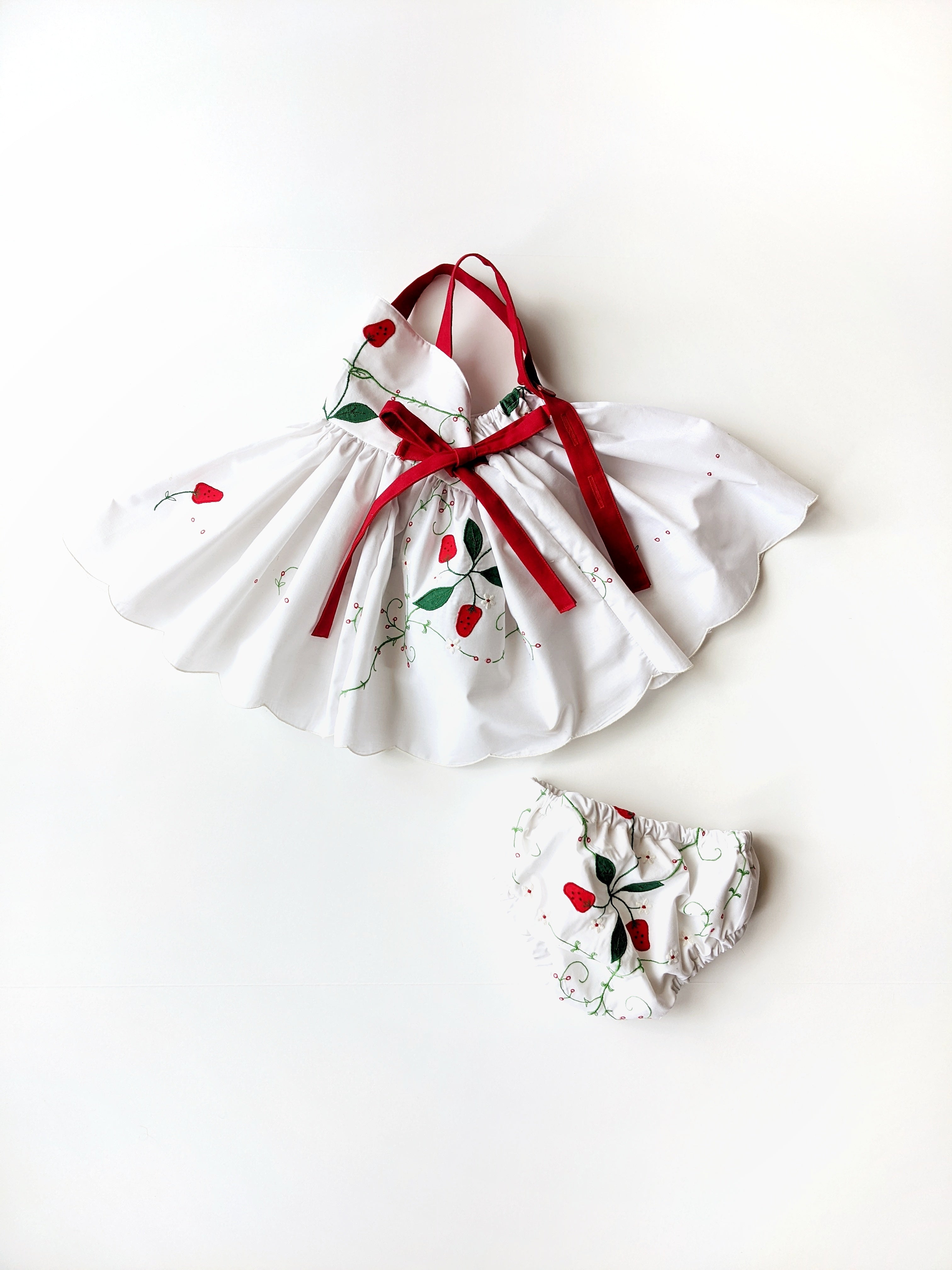 "Dahlia" style dress + bloomers set - Size 12/18 months