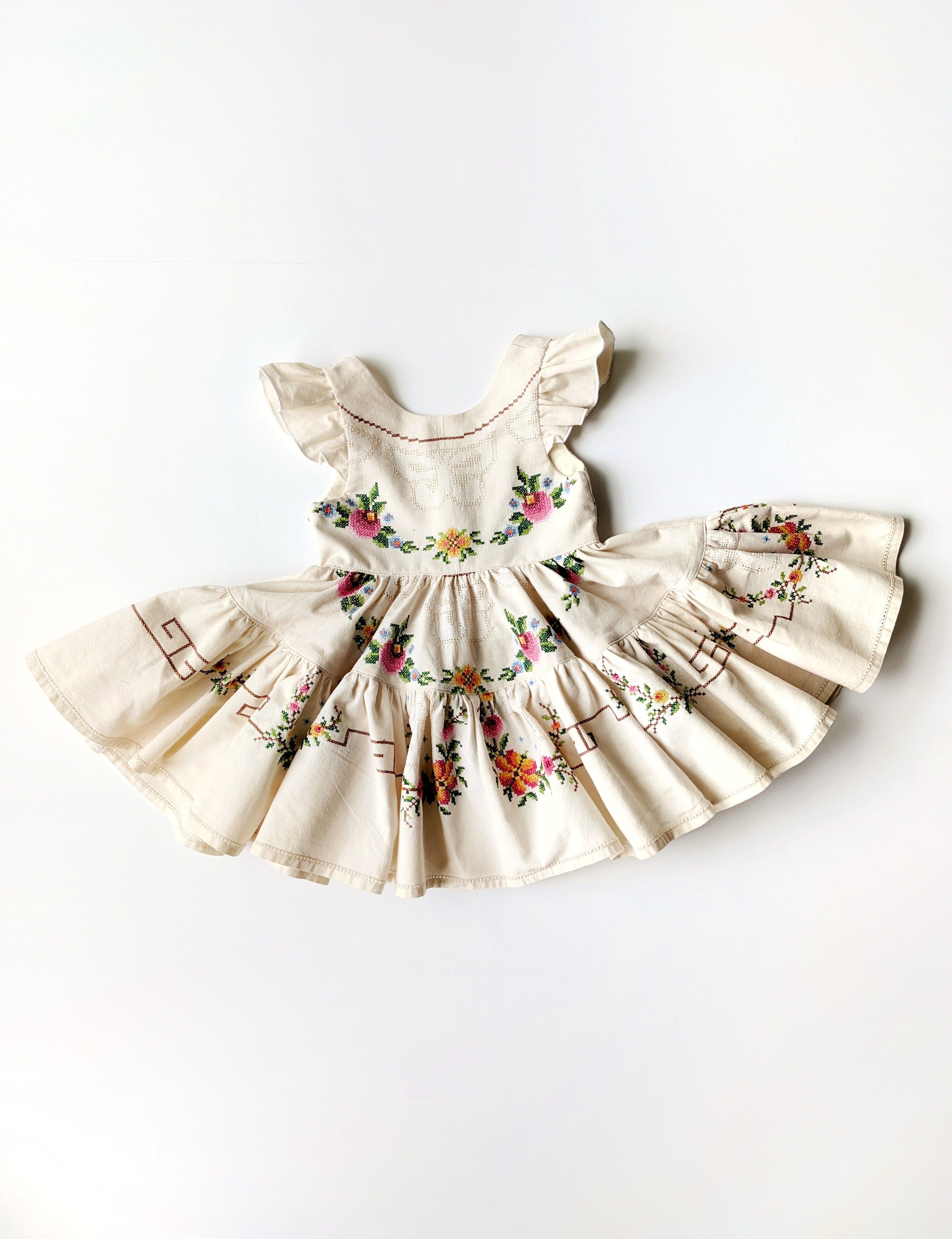 "Gardenia" style Dress - Size 2T
